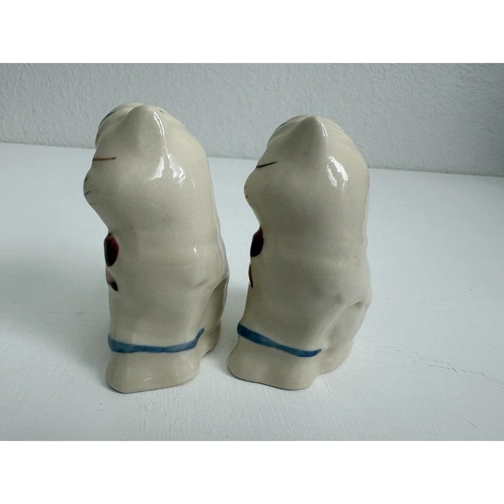 Vintage Shawnee Pottery Puss N Boots Cat Salt Pepper Shakers Pair USA 1940s